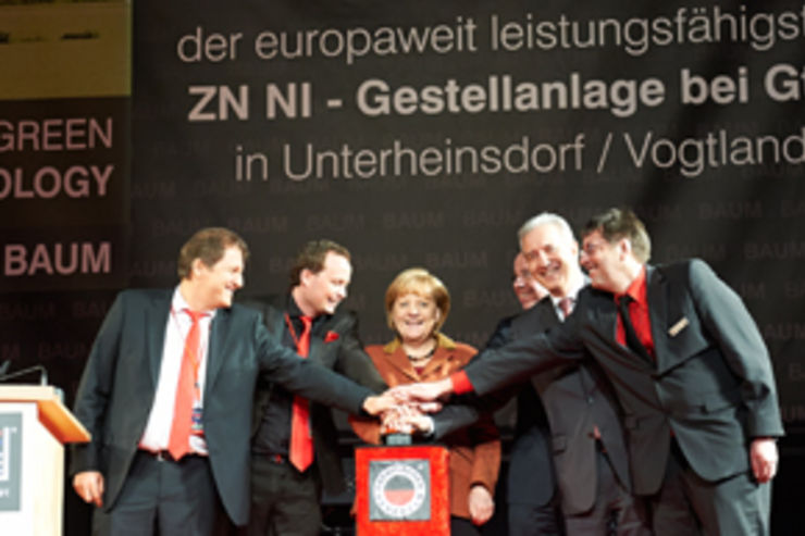 Bundeskanzlerin Merkel zu Besuch bei Galvanotechnik Baum